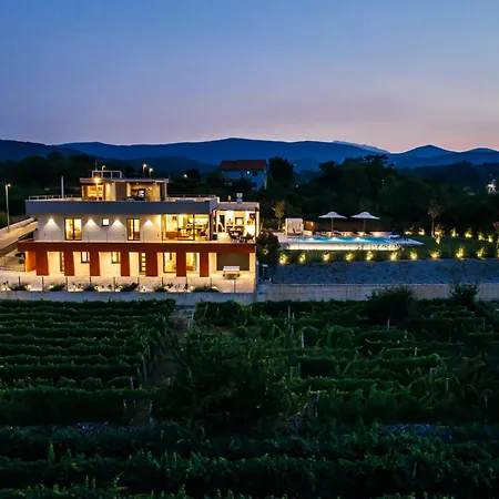New Luxury Colorful With 60sqm Heated Pool, Jacuzzi, Sauna, 6 Bedrooms Villa