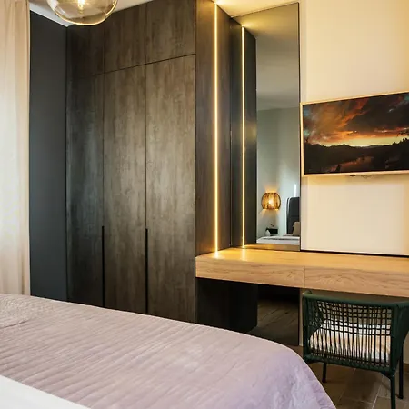 New Luxury Colorful With 60sqm Heated Pool, Jacuzzi, Sauna, 6 Bedrooms Villa