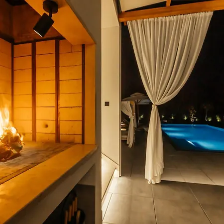 Villa New Luxury Colorful With 60sqm Heated Pool, Jacuzzi, Sauna, 6 Bedrooms