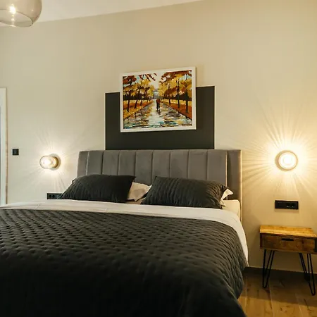 Villa New Luxury Colorful With 60sqm Heated Pool, Jacuzzi, Sauna, 6 Bedrooms *