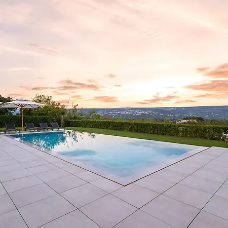 New Luxury Colorful With 60sqm Heated Pool, Jacuzzi, Sauna, 6 Bedrooms Villa Zmijavci